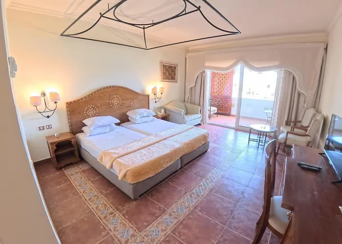 Prestige Coral Bay Sheikh Apartment