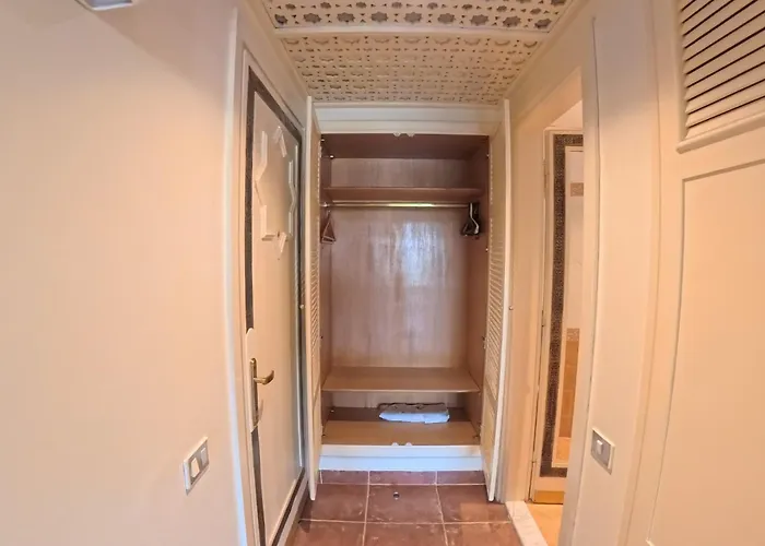 Prestige Coral Bay Sheikh Apartment *